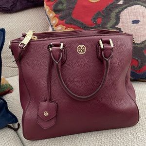 TORY BURCH:  3 Compartment Robinson Bag